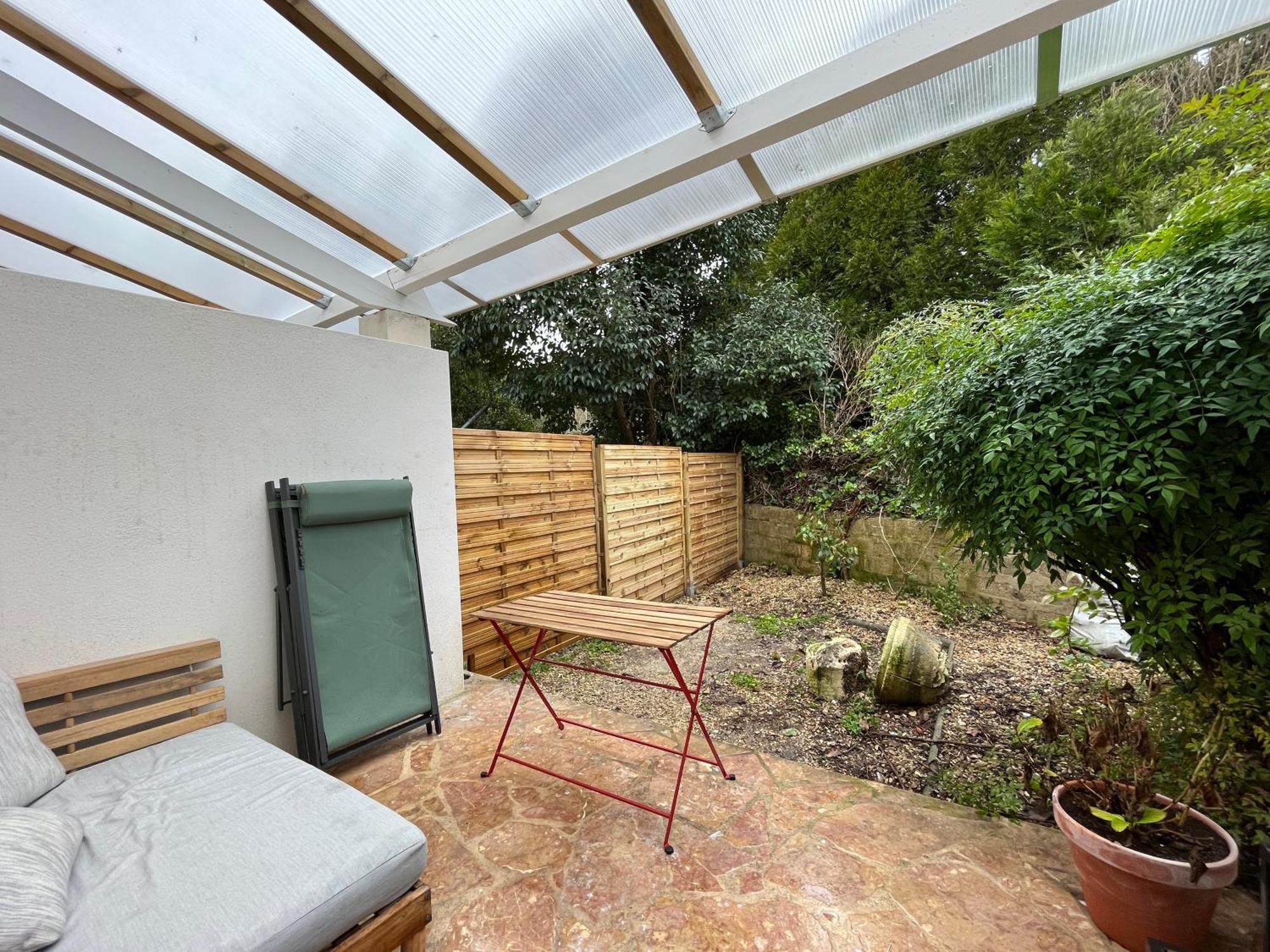 昂古莱姆Loft Avec Terrasse Et Jardin公寓 外观 照片