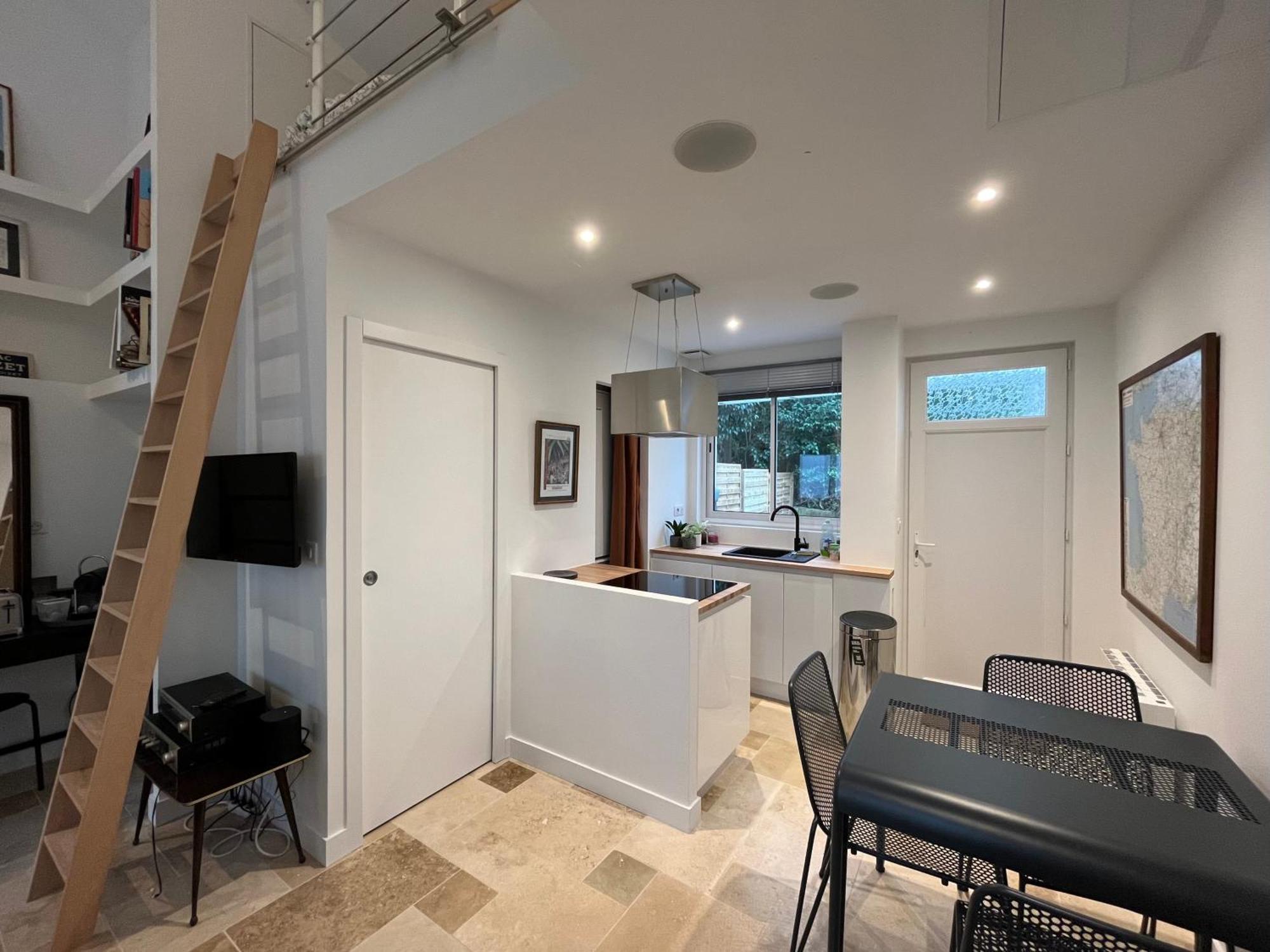 昂古莱姆Loft Avec Terrasse Et Jardin公寓 外观 照片